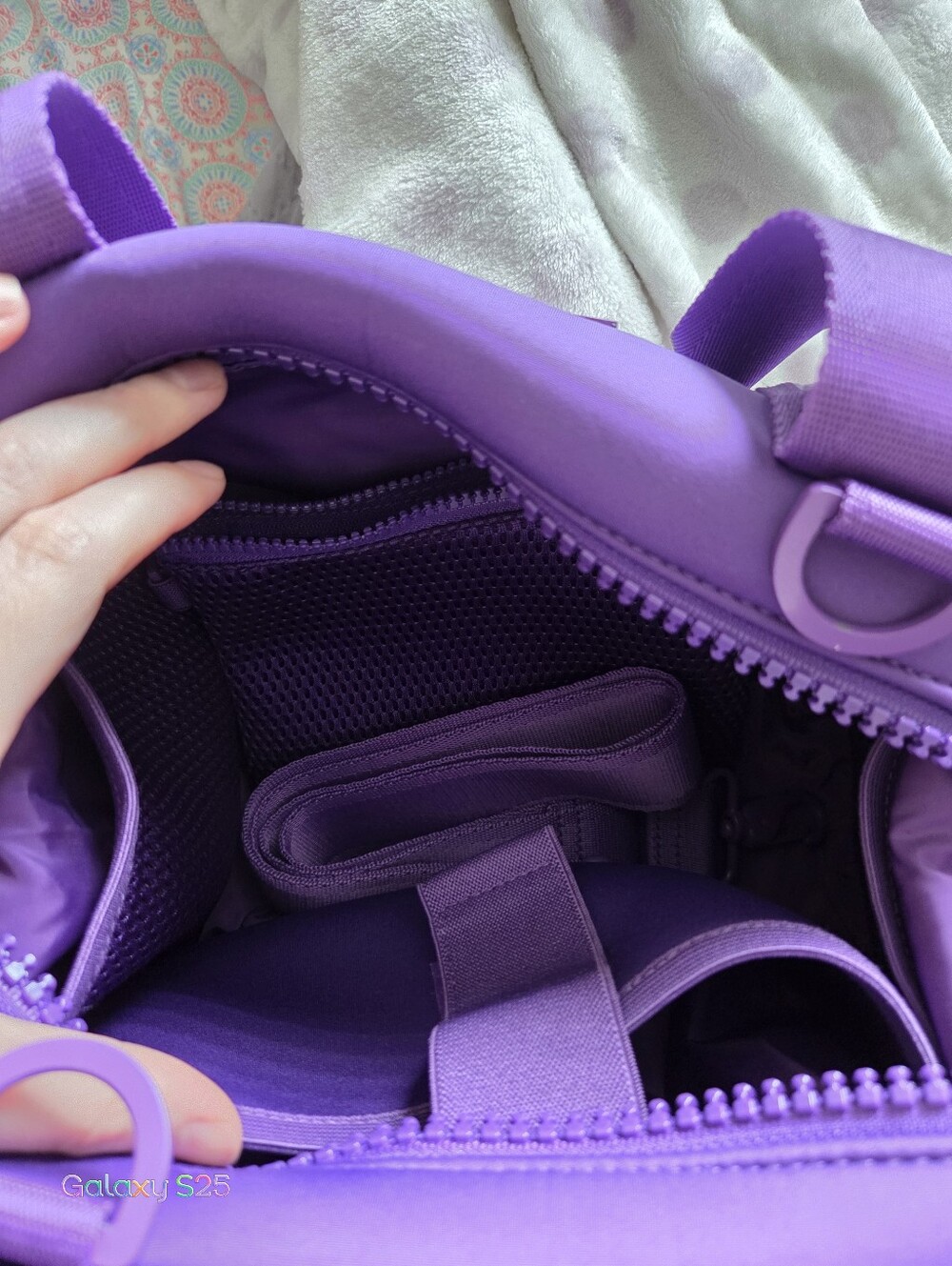Dagne dover small landon carryall ube - Picture 5 of 5